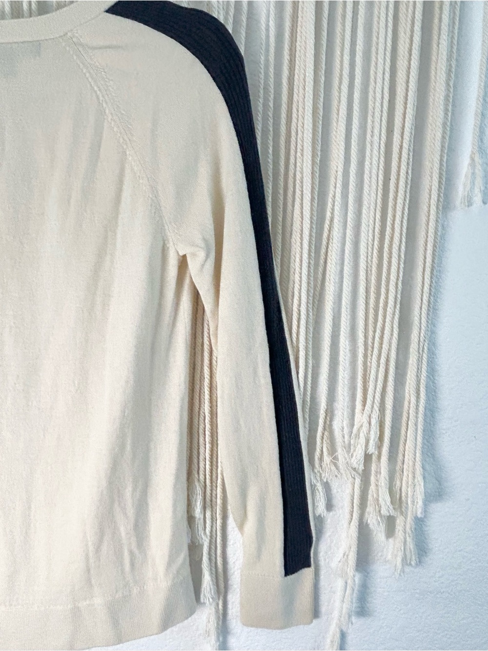 Banana Republic Extra Fine Merino Women's Cream V-Neck Sweater with Navy Stripe - Picture 8 of 9